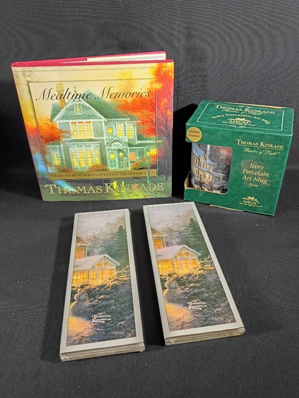 Thomas Kinkade Winter Christmas Lot 2 Folding Frames Mug Mealtime Memories Book